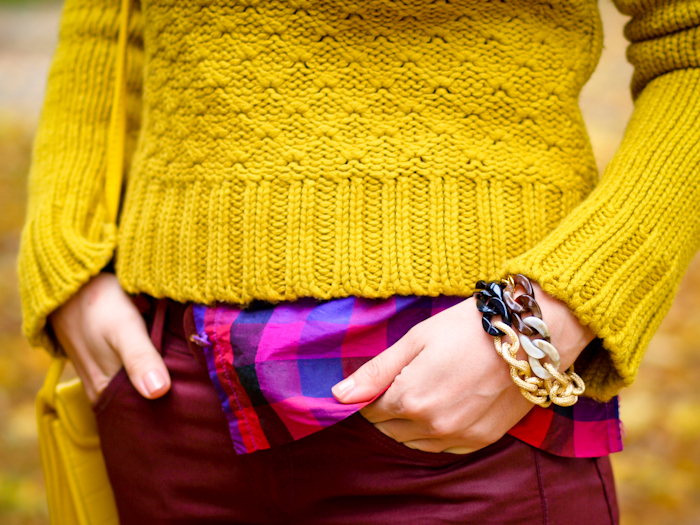 bittersweet colours, sweater weather, fall colors, street style, zara, vintage baf, burgundy pants,