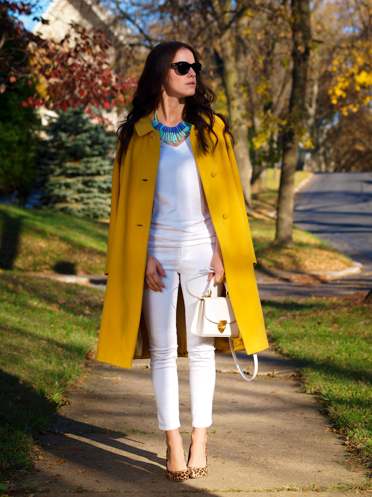 yellow coat, colorful coats, white jeans, white on white,bittersweet colours, fall street style, street style, fall trends, colours ,