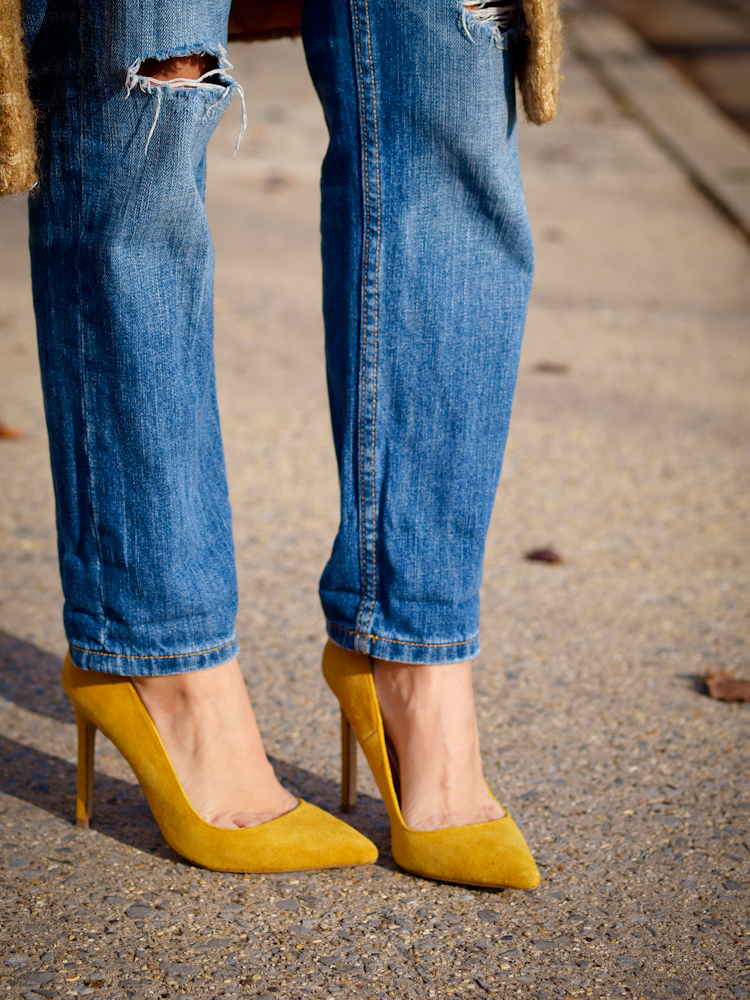 bittersweet colours, colorful coats, street style, boyfriend jeans, yellow shoes, fall/ winter trends
