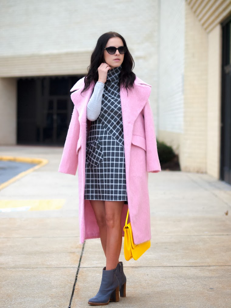 ASOS, bittersweet colours, checkerboard print, cotton candy coat, PINK, Pink coat, PINK TREND, street style, vintage, winter trends, yellow, Zara, 