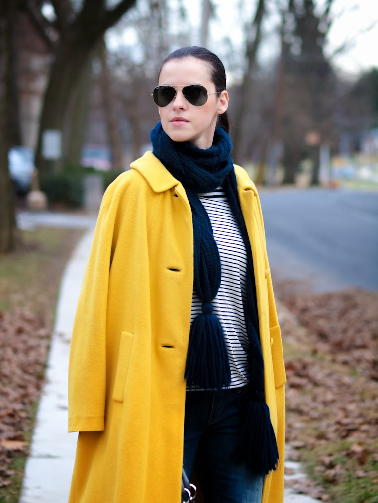 bittersweet colours, colorful coats, Costume National, jeans trend, leopard print, RAY BAN, street style, stripes, winter trends, yellow coat, hurley, animal print trend,