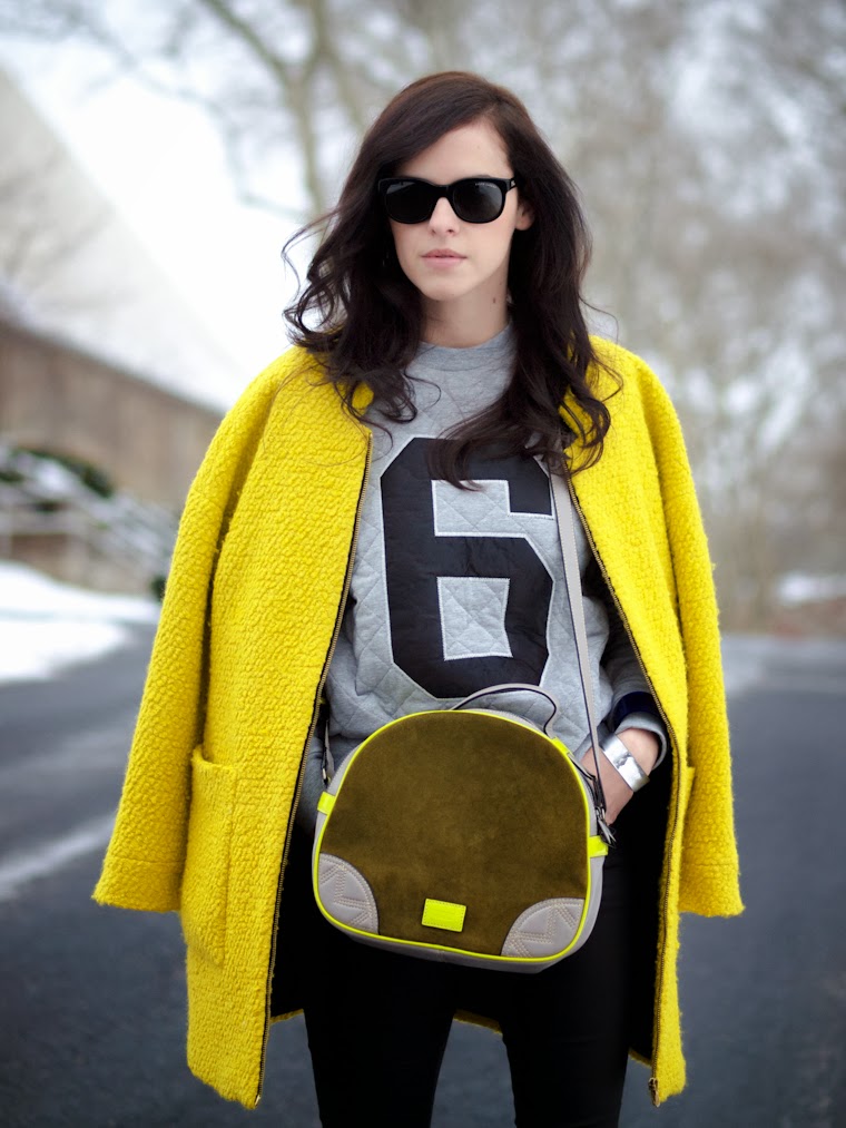 bittersweet colours, ASOS, sweatshirt, Meredith Wendell, Zara, yellow coat, neon colors, colorful coats, cooee jewelry, Nike, sporty-chic, sporty trend, street style, winter trends