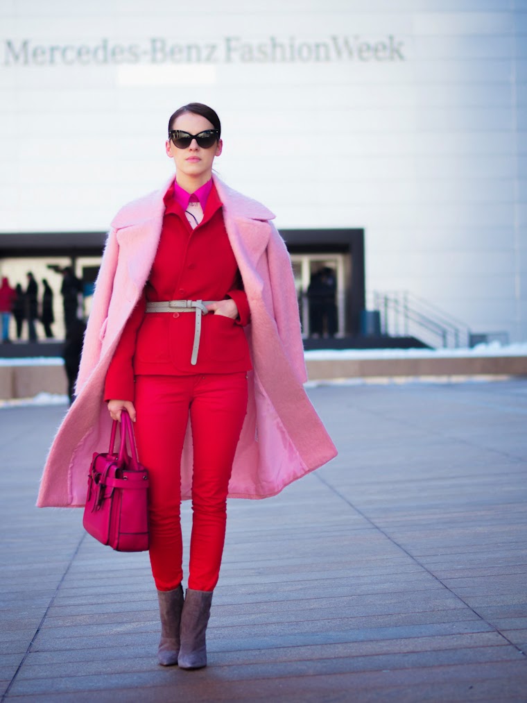 ASOS, bittersweet colours, Christian Dior, colorful coats, eye cat sunglasses, fuzzy coat, Lincoln Center NYFW, Mango, New York, NYFW, nyfw F/W 2014, nyfw street style, Pink coat, RED, Reed Krakoff, vintage,