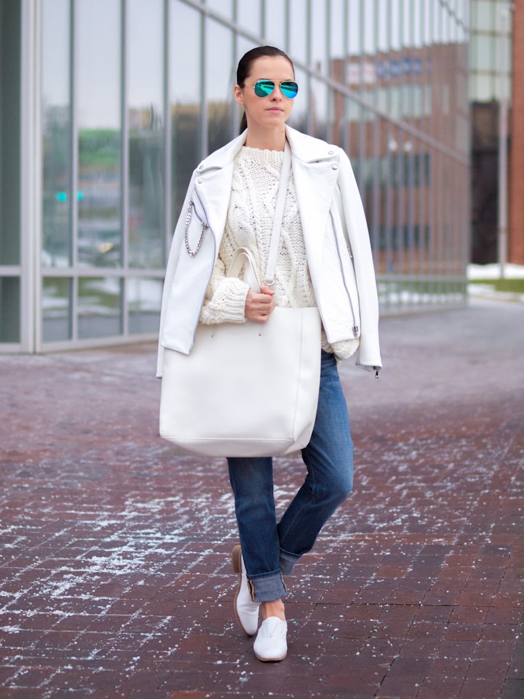 bittersweet colours, boyfriend jeans, casual look, jeffrey campbell, Joe fresh, Lucky Brand, RAY BAN, street style, white brogue shoes, white leather jacket, white trends, winter trends, winter whites, cool blue,