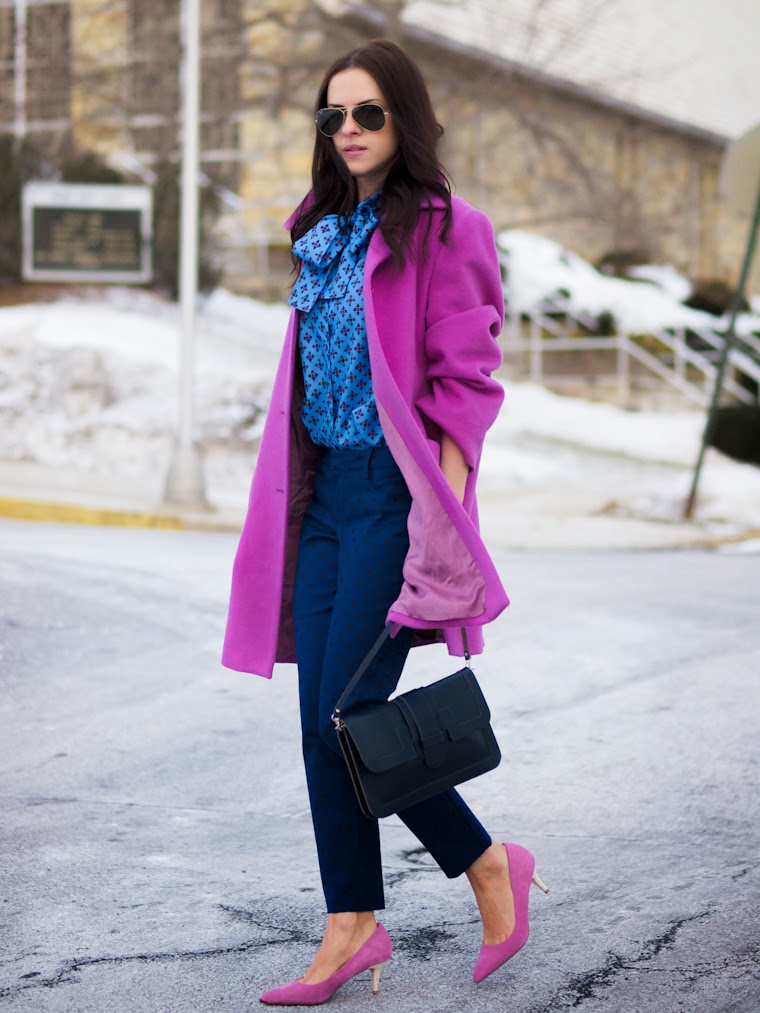 bittersweet colours, colorful coats, Gap, Joe fresh, navy, Pink coat, PINK TREND, polka dots, prints, RAY BAN, Spring trends, street style, bow shirt, pink shoes,