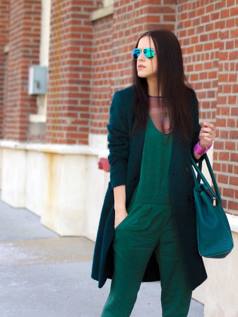 ASOS, bittersweet colours, colorful coats, cooee jewelry, emerald green, green coat, JUMPSUIT, mirrored sunglasses, miu miu heels, RAY BAN, Spring trends, street style, turquoise color, Zara, metallic trend, 