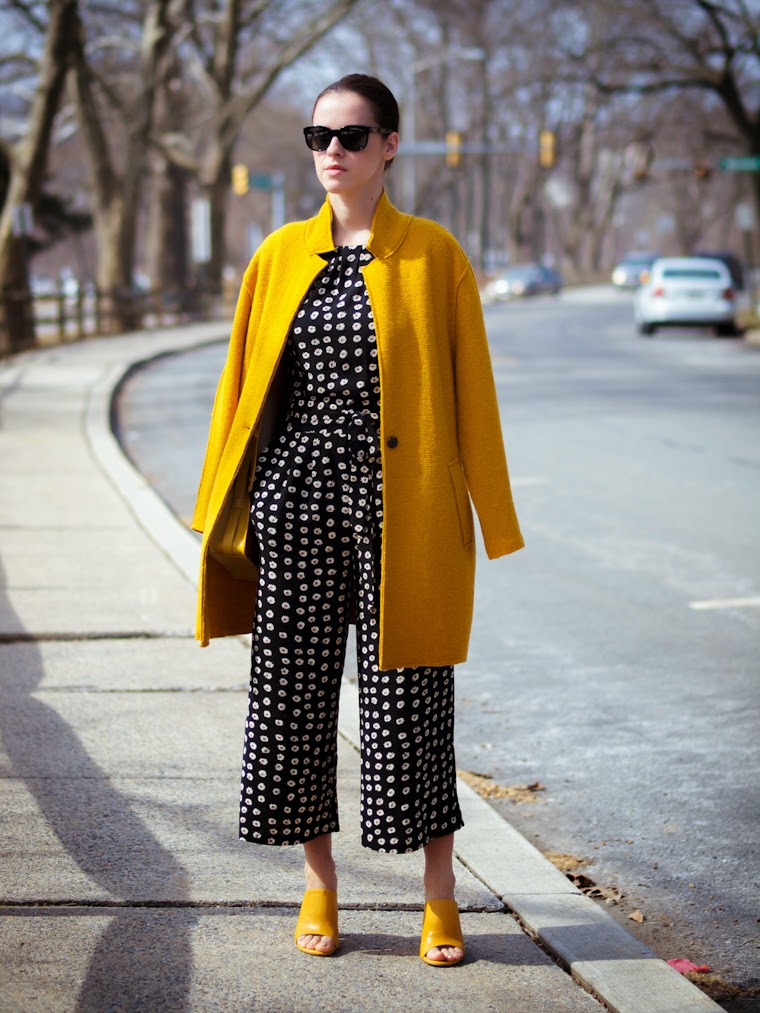 bittersweet colours, colorful coats, culottes, Joe fresh, JUMPSUIT, mules, Spring trends, street style, yellow, yellow coat, floral prints, 