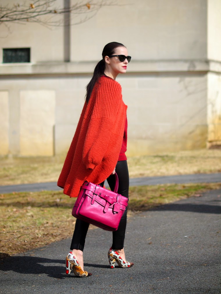 bittersweet colours, chunky sweater, COLORS, orange, PINK, printed shoes, RED, Reed Krakoff, Spring, Spring trends, street style, vintage