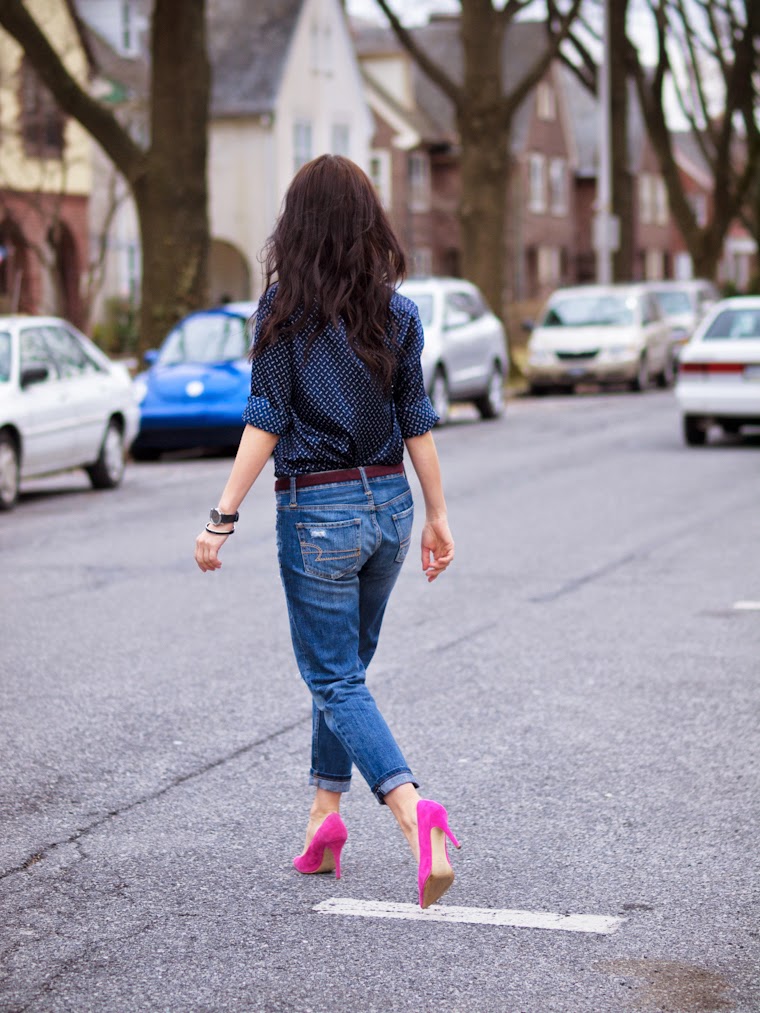 American Eagle, bittersweet colours, bow shirt, boyfriend jeans, BURBERRY, Hermes, navy, pierre hardy, pink shoes, PINK TREND, Spring, Spring trends, street style, Topshop, 