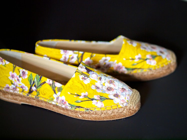 bittersweet colours, dolce & gabbana, dolce & gabbana espadrilles, floral espadrilles, COLORS, yellow, floral prints, new in, Memorial Day Sale, Summer trends, Full Bloom