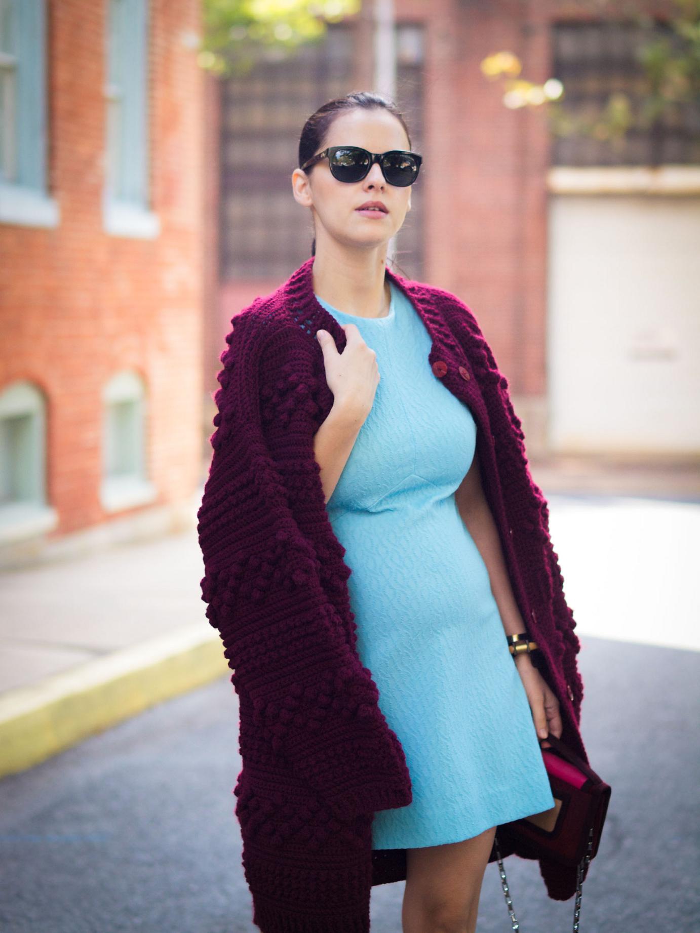bittersweet colours, fall colors, fall trends,  fall favorites, burgundy color, burgundy trend, burgundy cardigan, vintage, blue dress. sam edelman, maternity style, street style, pierre hardy bag, cooee jewelry, bump style