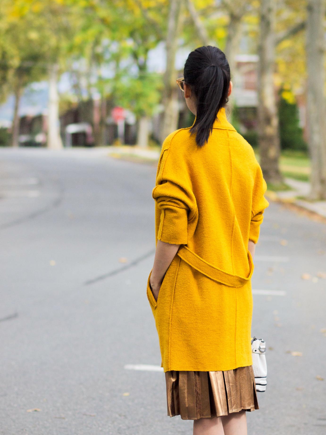 bittersweet colours, fall, fall coats, fall colors, fall trends, yellow coat, facine, pierre hardy shoes, metallic skirt, pleated skirt, metallic trends, eye cat sunglasses, maternity style, 18 weeks, street style, 