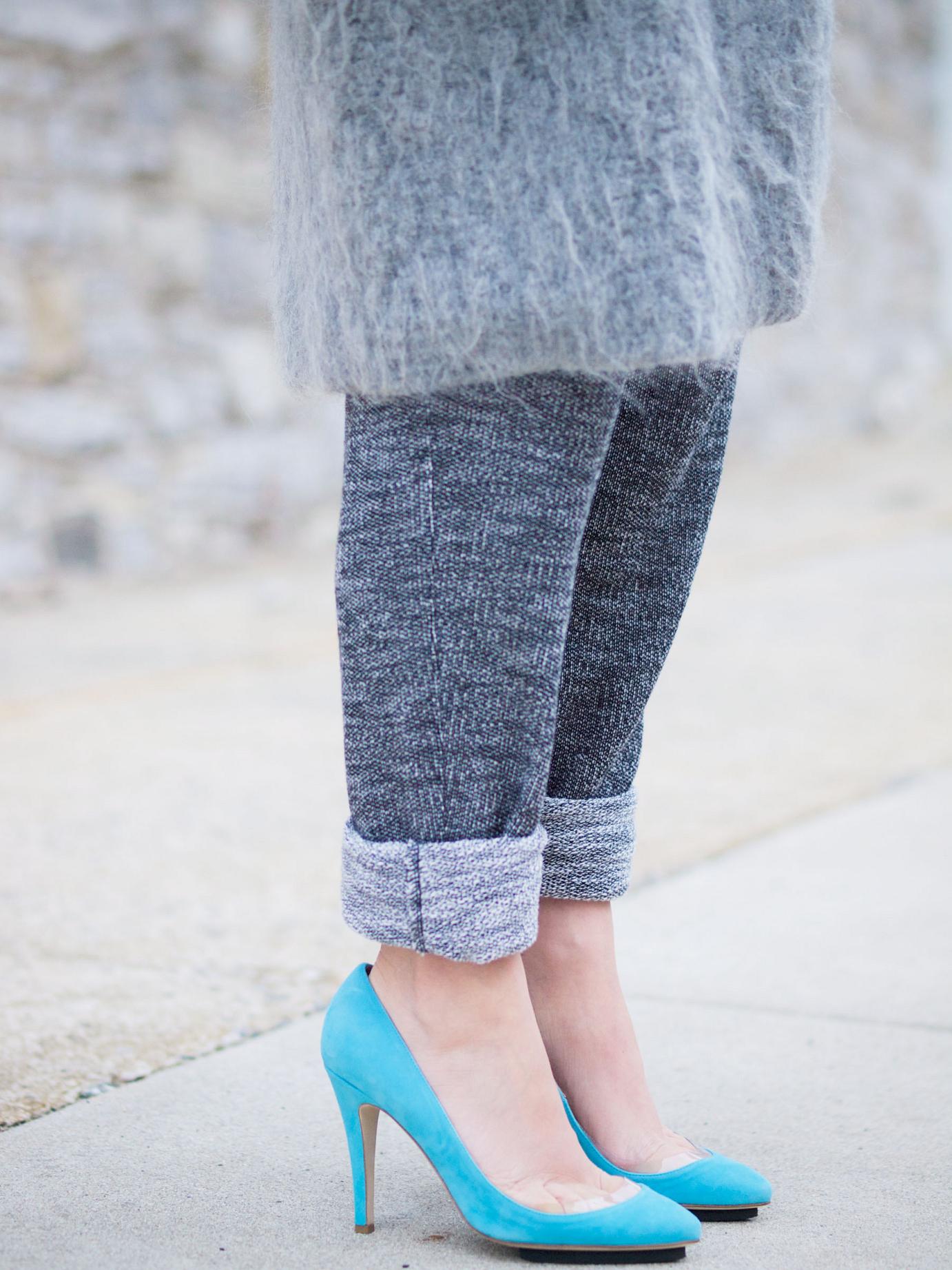 bittersweet colours, grey coat, fuzzy coat, grey outfit, konstantina tzovolou shoes, sophie hulme bag, fall street style, street style, maternity style, 25 weeks, sweater weather, 